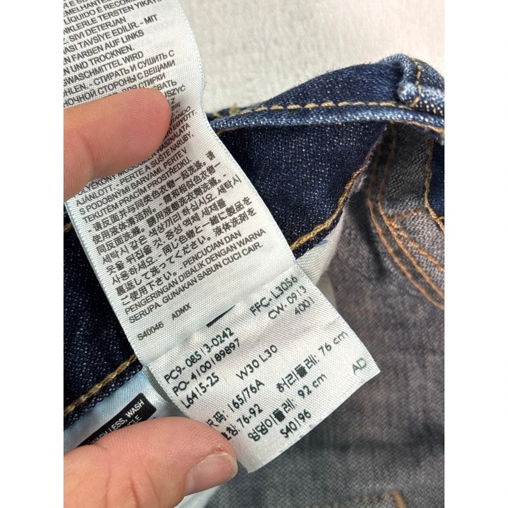 Levis 513 Slim Straight Jeans Mens 30x30 Dark Wash Blue Denim 08513-0242